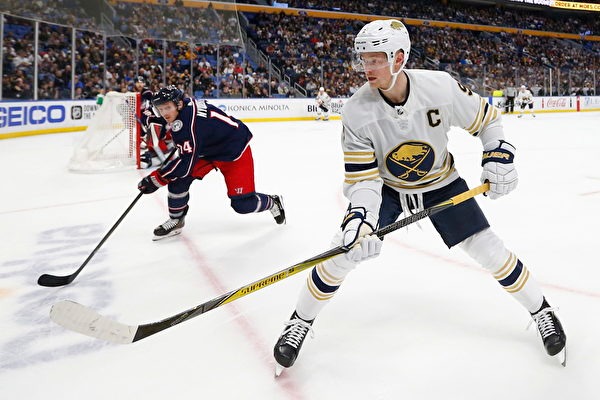 多兰王朝！T1零封HLE晋级MSI，Faker又竖大拇指，LPL慌了